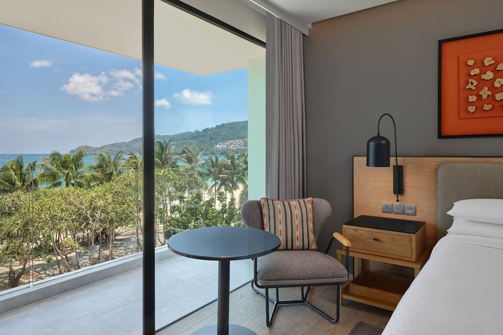 Suite, 1 Bedroom, Ocean View - Photo 17