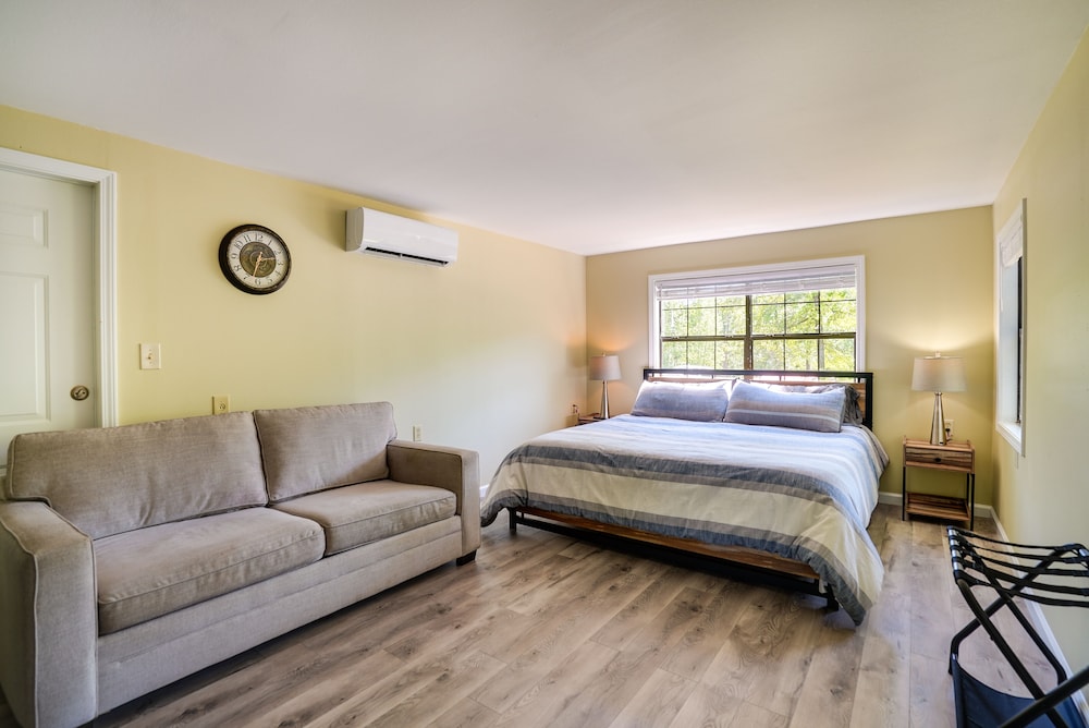 House (2 Bedrooms) photo 1