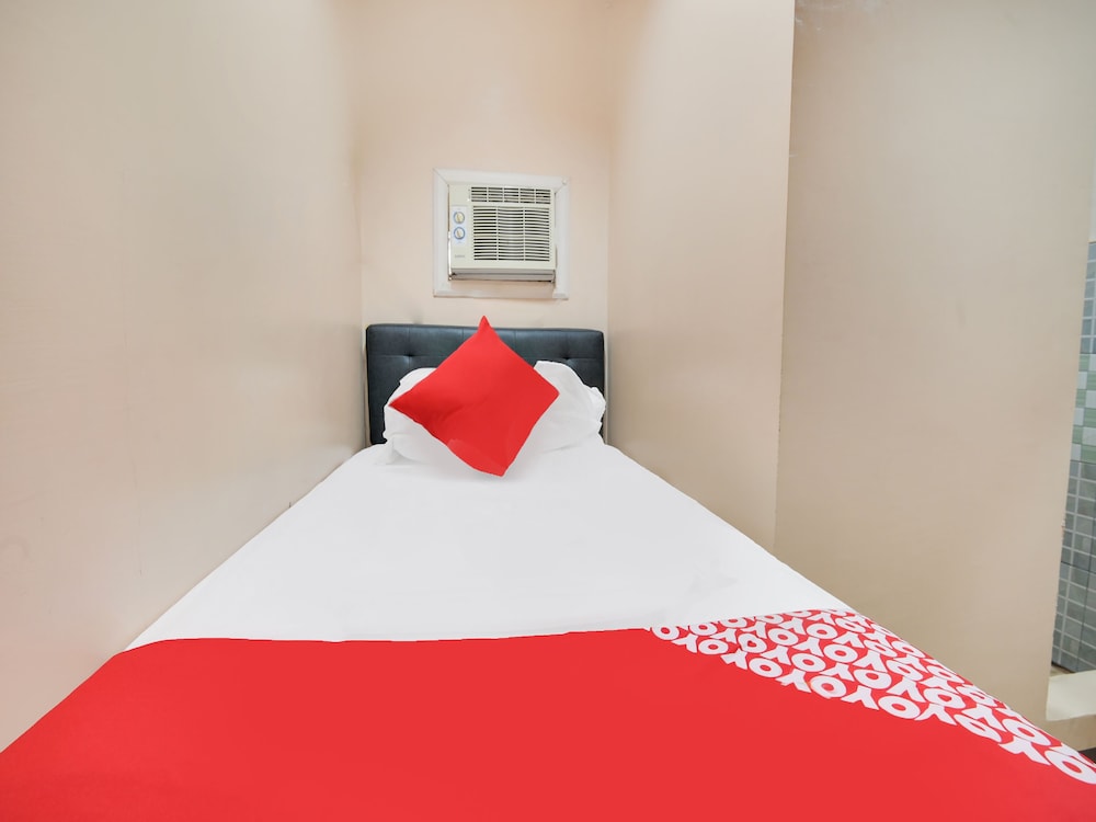 Economy Single Room