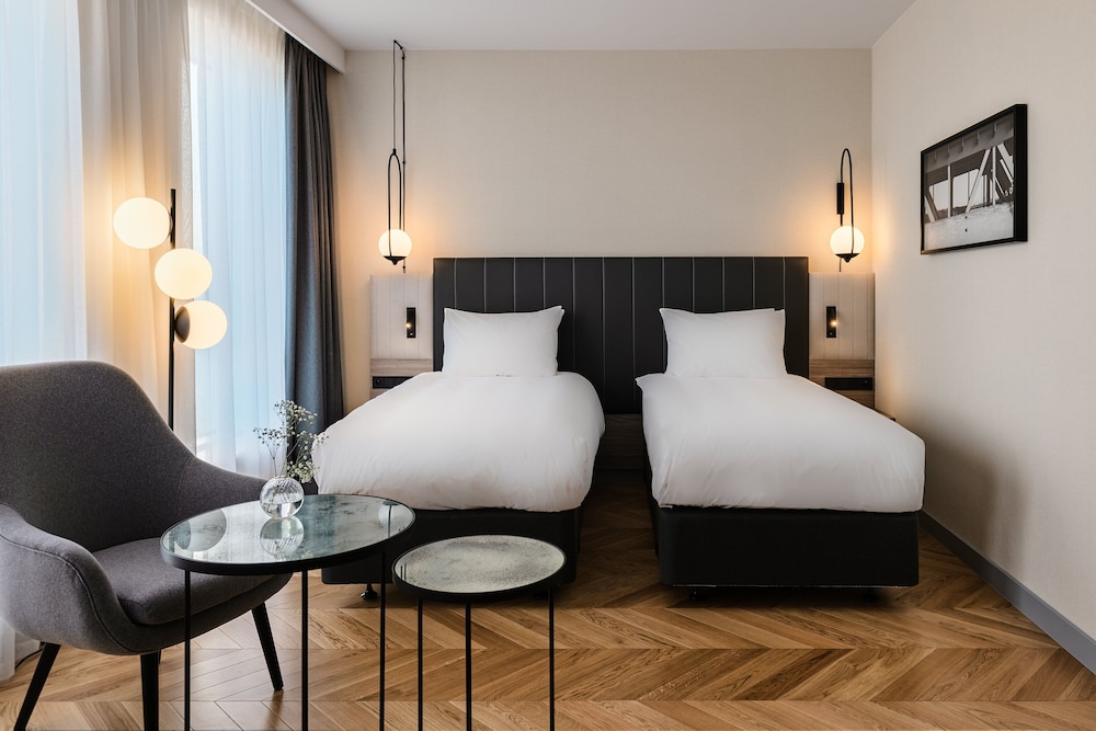 Premium Room, 2 Twin Beds - Photo 1