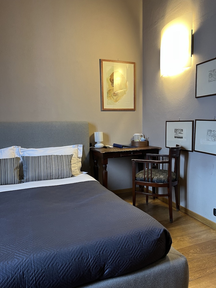 Deluxe Room, 1 Double Bed photo 1