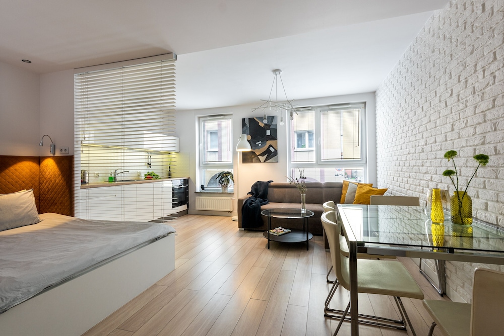 Apartment photo 1