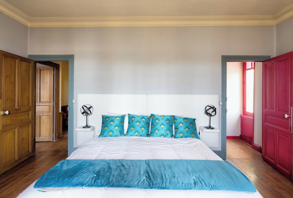Superior Double or Twin Room, Balcony, Garden View