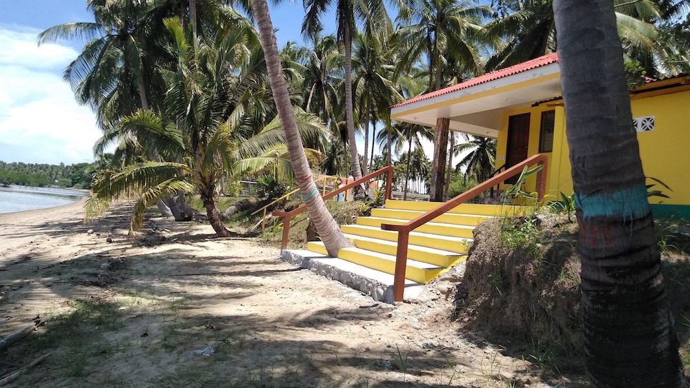 Family Bungalow photo 2