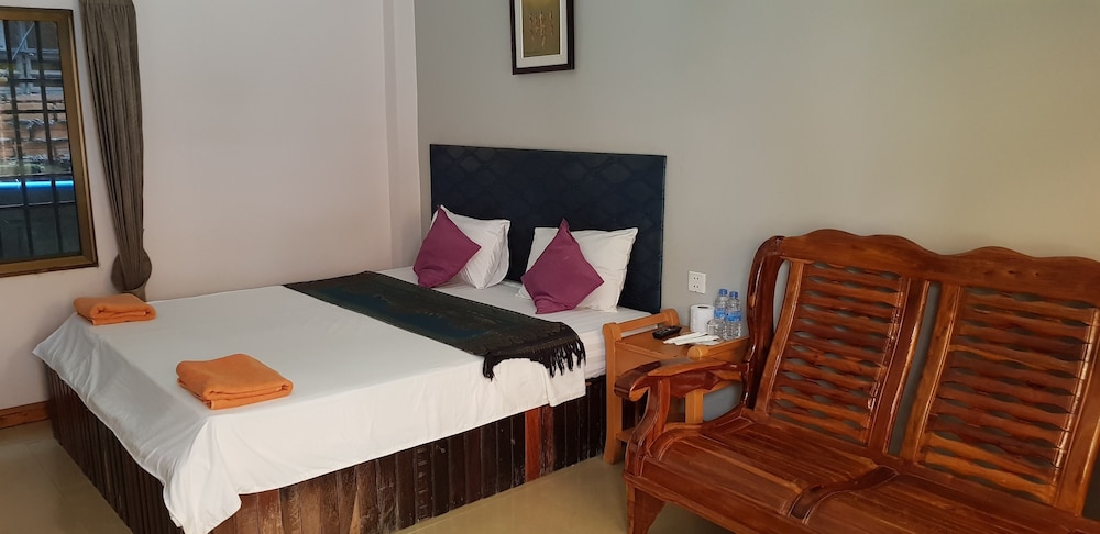 Family Double Room (Air Conditioning) photo 3