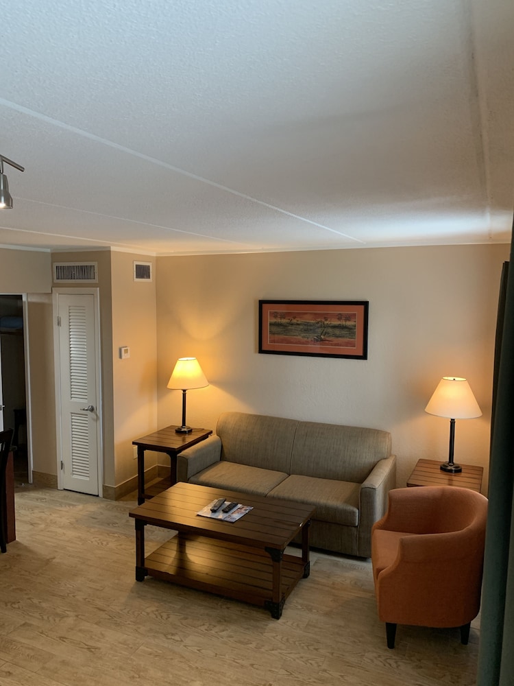 Suite, 1 Bedroom, Accessible, Canal View