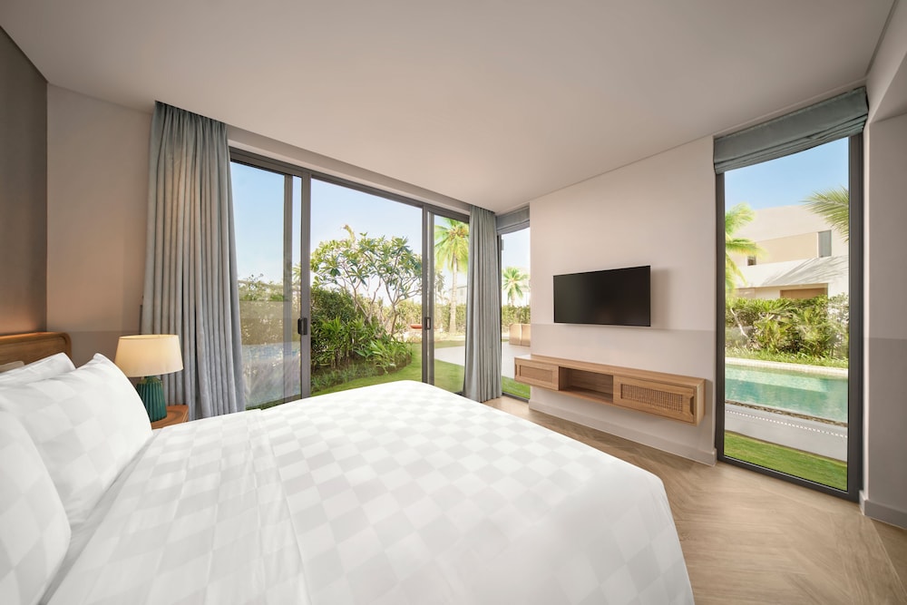 3 Bedroom Duplex Garden Pool Villa - Photo 4