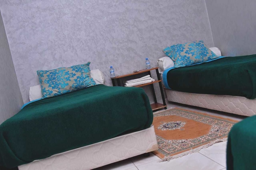 Twin Room, 2 Twin Beds, Non Smoking photo 3