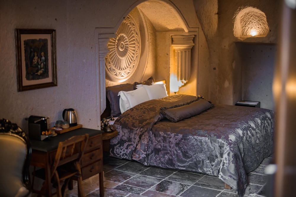 Junior Suite (Caves) photo 3
