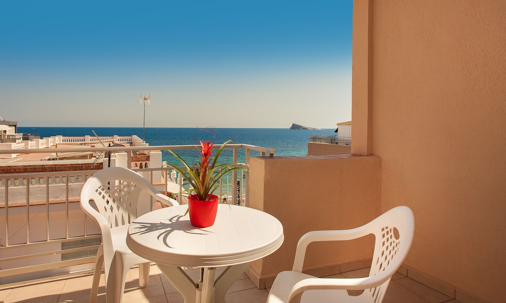 Standard Double Room, Terrace (2 Adults) - Photo 6