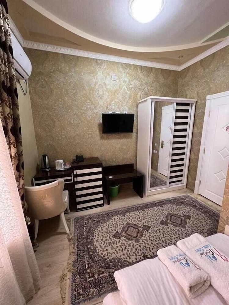 Basic Room photo 2