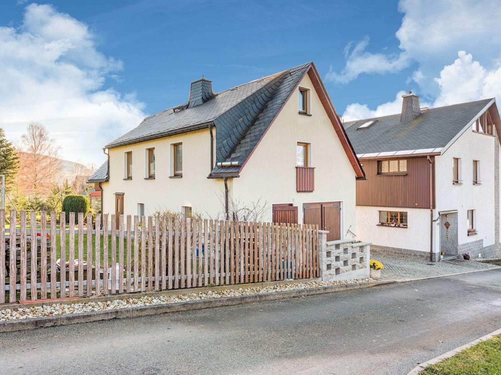 House photo 2