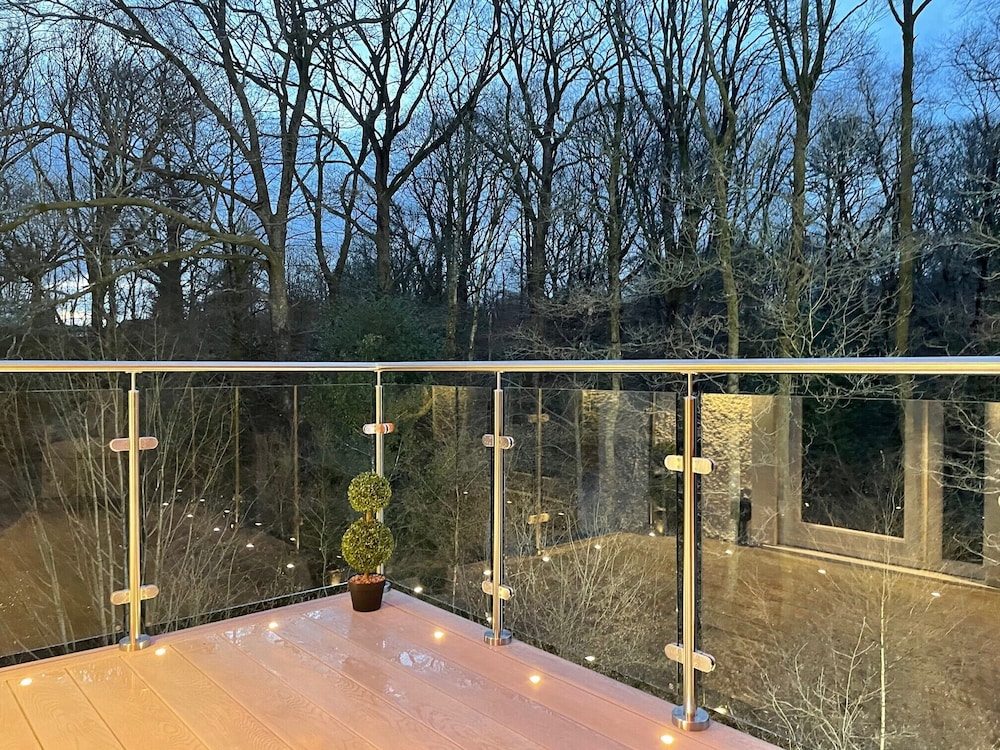 Romantic Double Room, Ensuite (Decked Balcony) - Photo 2