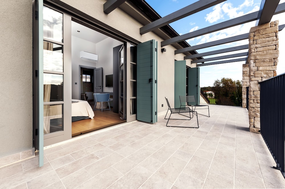 Design Villa, 3 Bedrooms, Private Pool photo 3