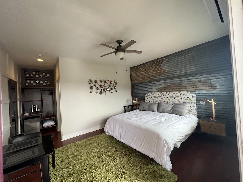 Room 1 photo 1