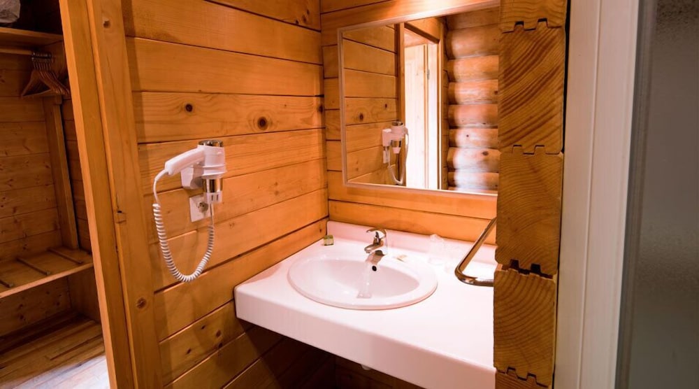 Superior Double or Twin Room, Terrace, Garden Area photo 2