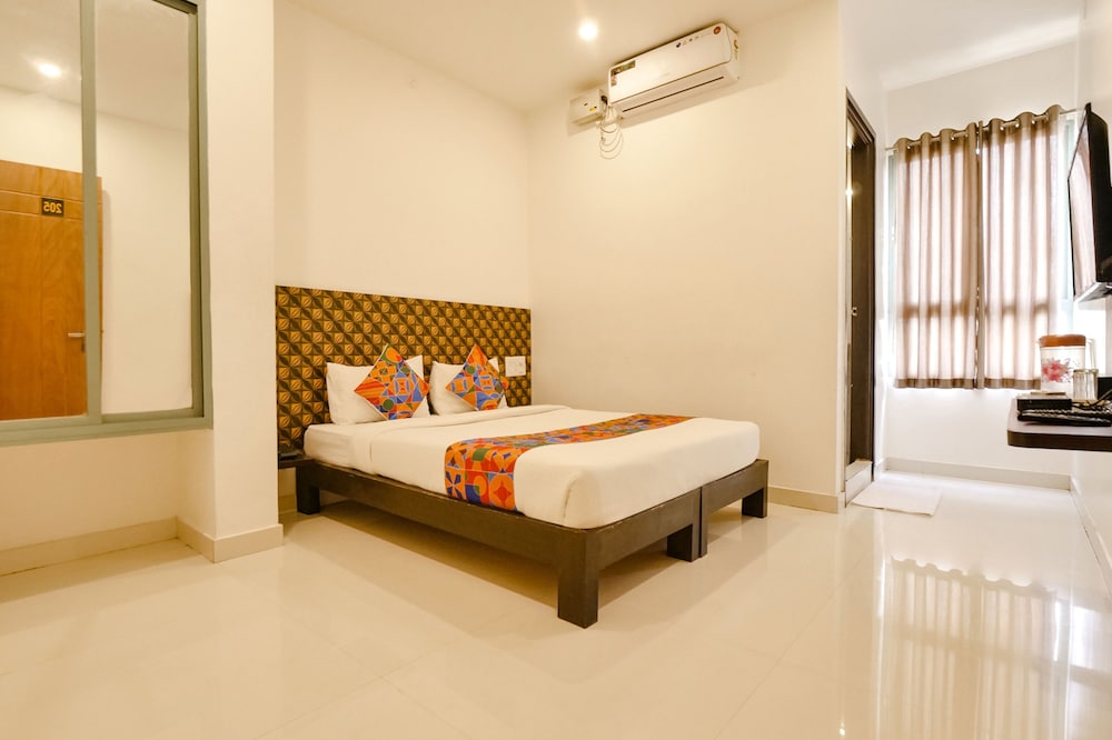 Deluxe Room, 1 Double Bed photo 1