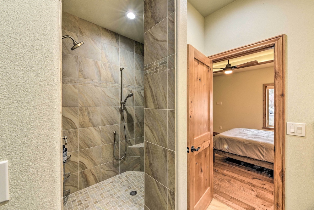 House (2 Bedrooms) photo 2