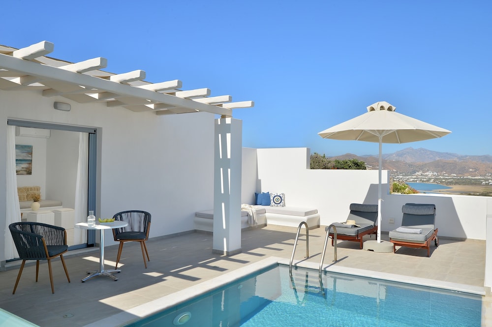Suite, Private Pool, Sea View (For 3) photo 2