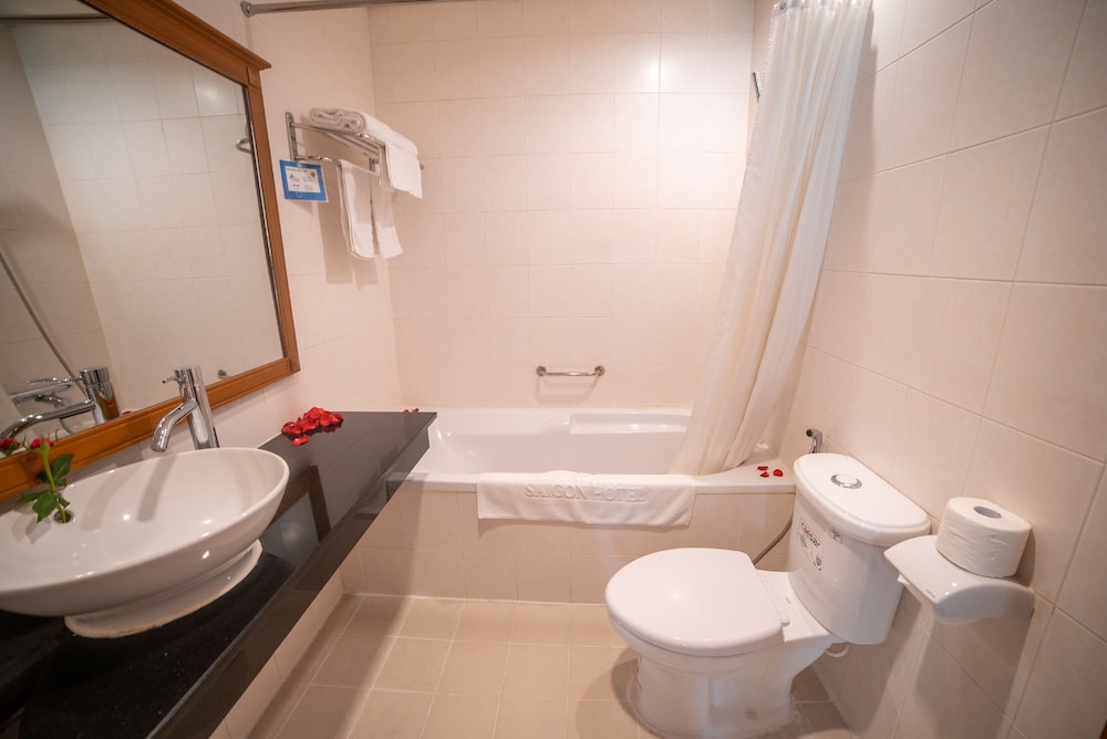 Deluxe Room (No Breakfast) photo 3