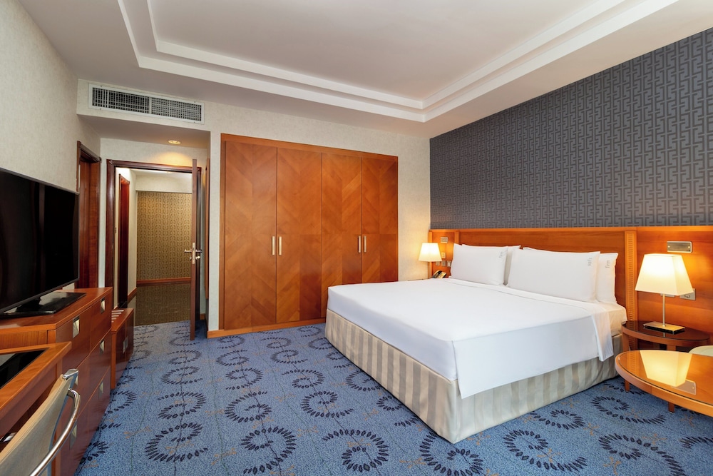 Suite, 1 Bedroom, Club Lounge Access, Sea View - Photo 1
