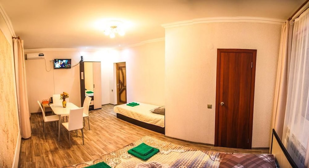 Comfort Triple Room photo 3