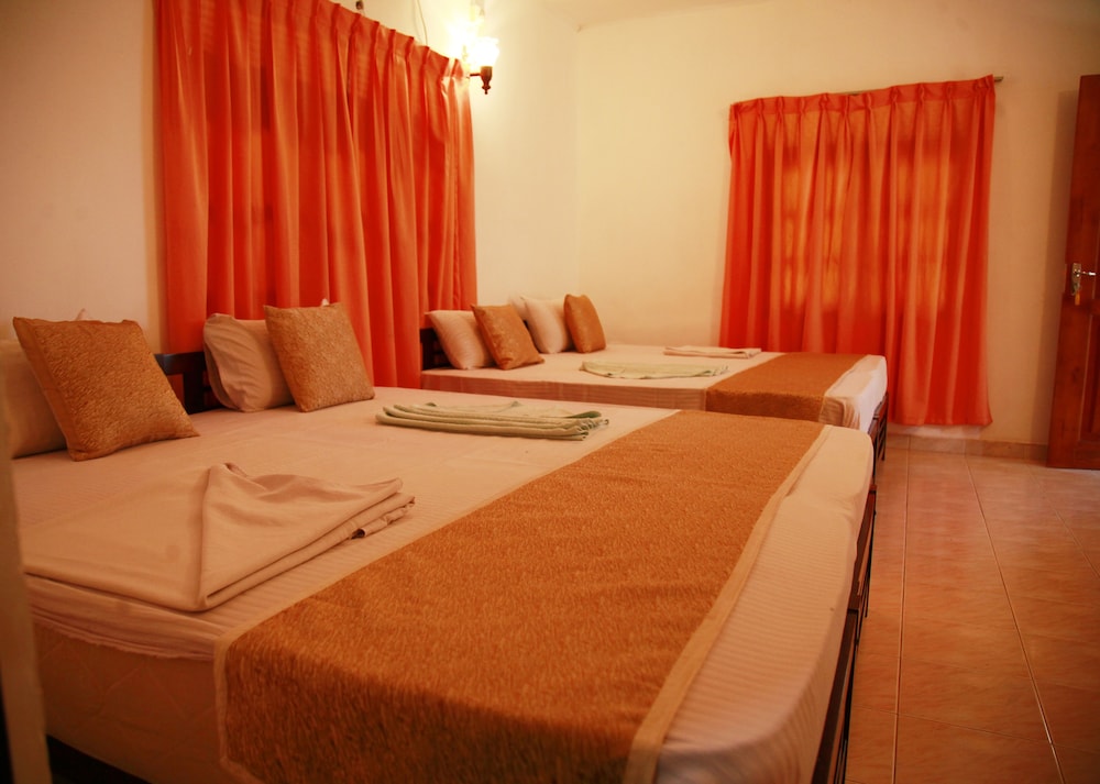 Family Quadruple Room, 1 Bedroom, Accessible, Private Bathroom photo 3