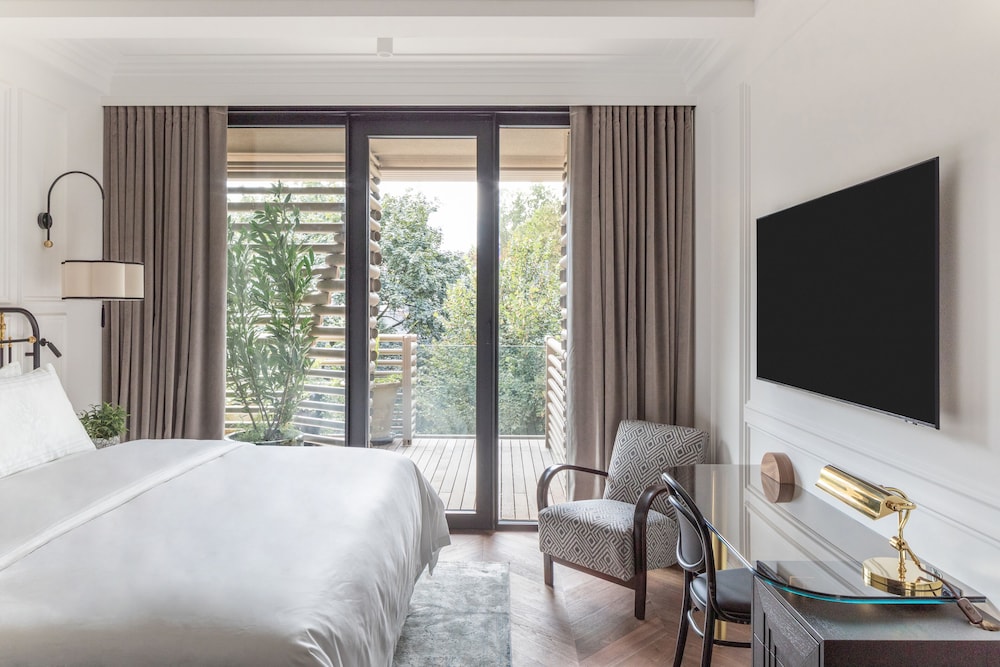 Premium Double Room, Terrace, City View photo 2
