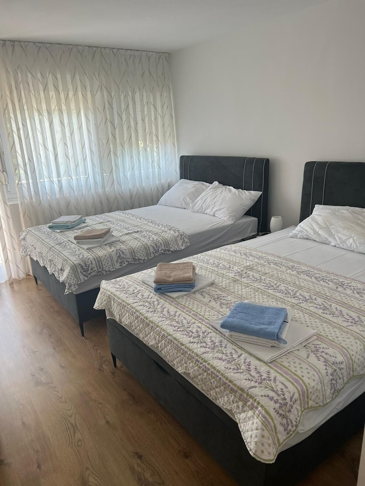 Luxury Quadruple Room photo 1