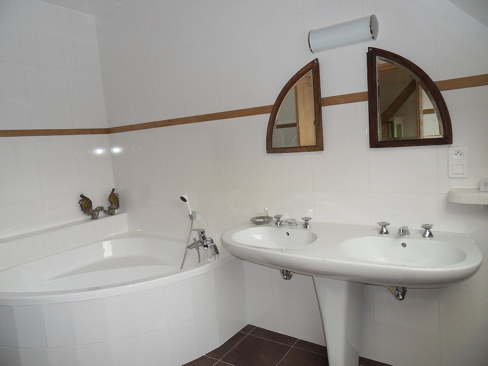 Superior Double Room (Prairie) photo 3