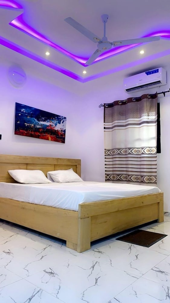 Comfort Room photo 1
