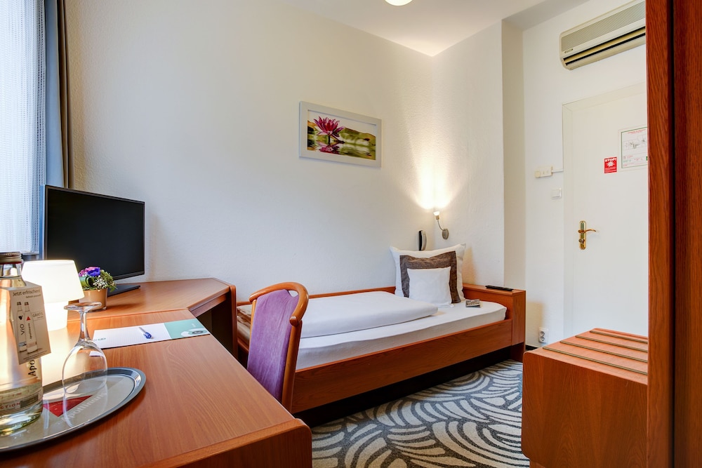 Single Room photo 1