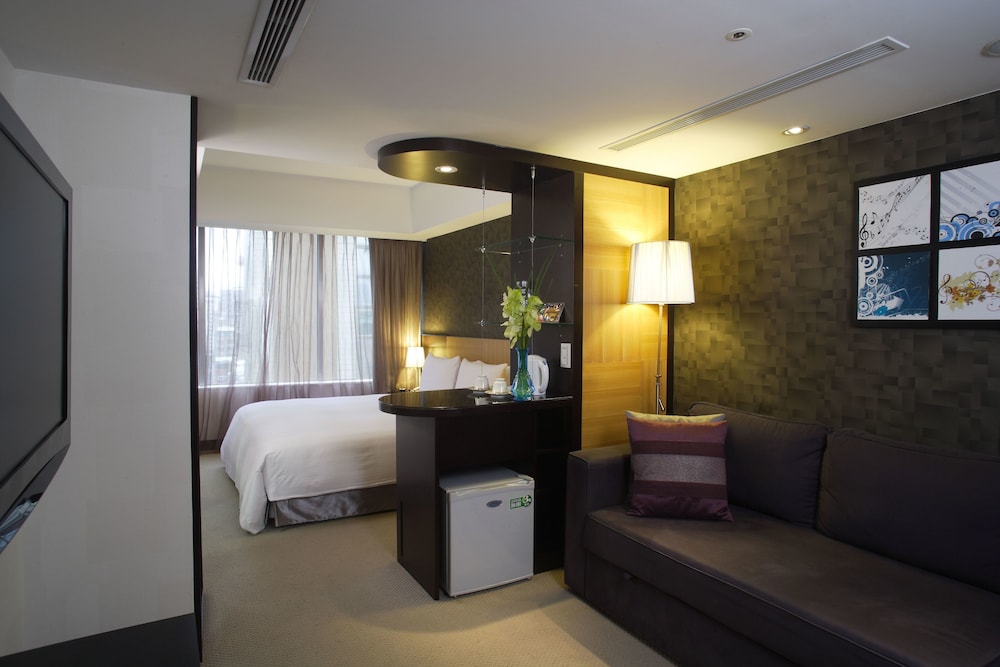 VIP ROOM photo 1
