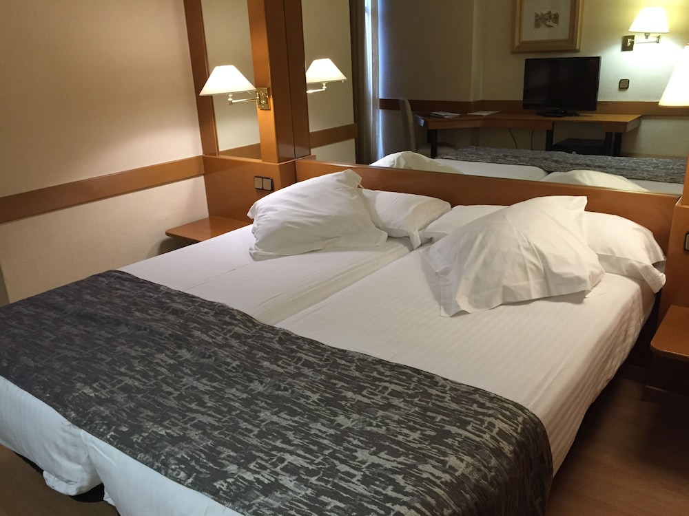 Standard Twin Room photo 2