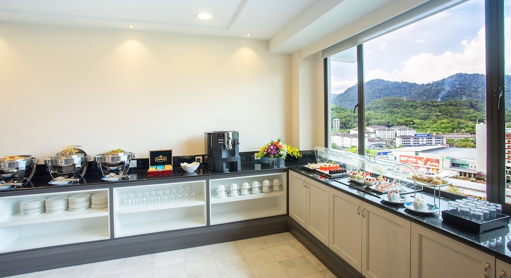 Premier Room, 2 Twin Beds, Club Lounge Access, Sea View photo 3