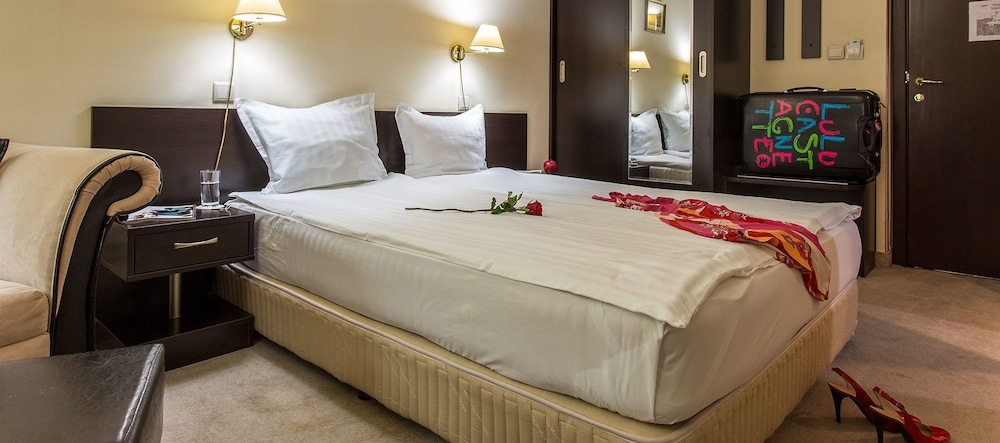 Comfort Room, 1 Double Bed, Non Smoking - Photo 5