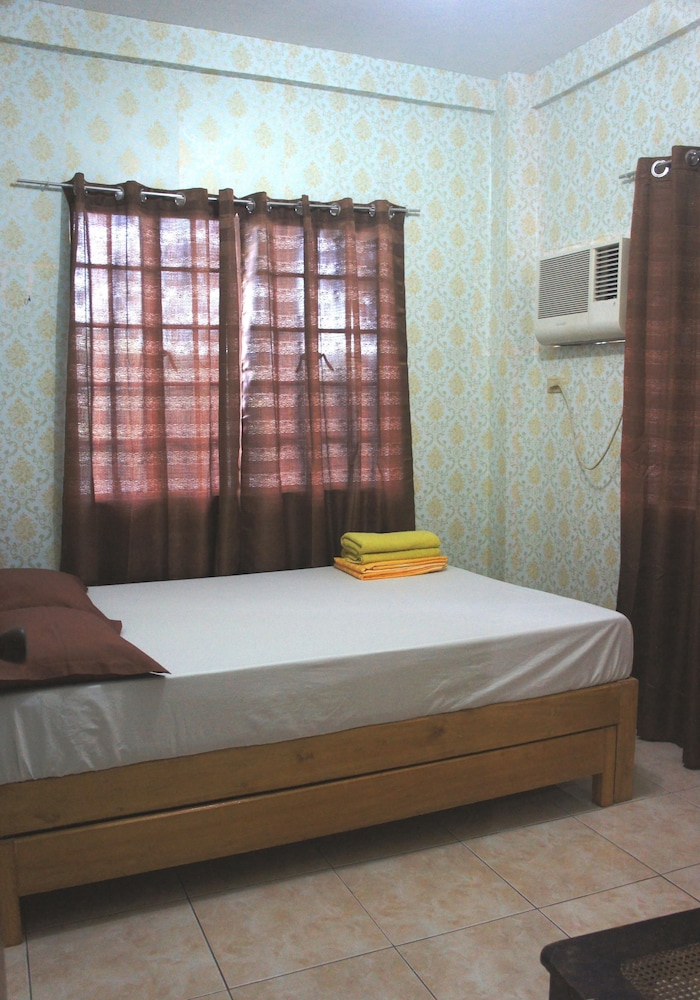 Standard 2 photo 1