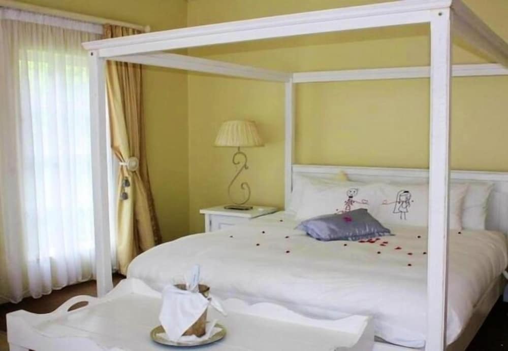 French Oak Suite