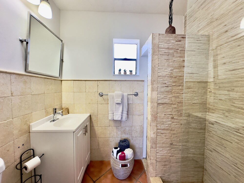 Beach Lover s Studio Apartment in Hollywood FL, Photo 19