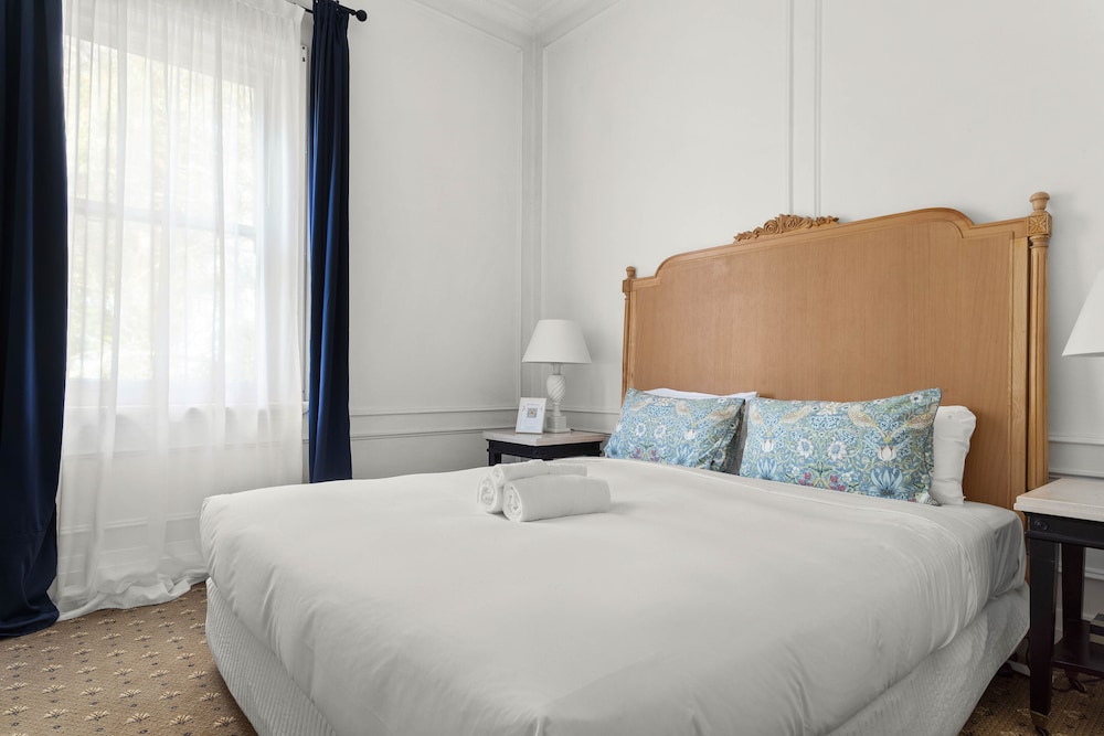 Standard Double Room, 1 Bedroom, Shared Bathroom photo 2