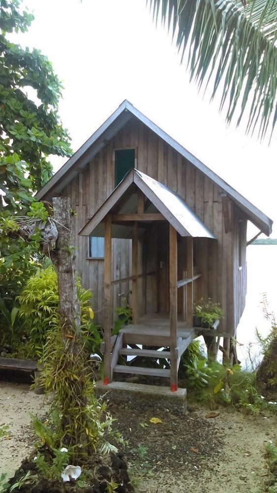 Bungalow, 1 Bedroom, Shared Bathroom, Overwater photo 3