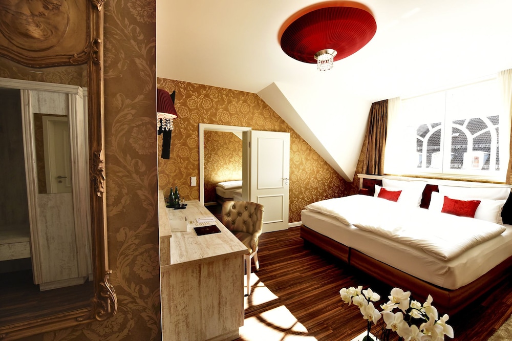 Deluxe Suite, Multiple Beds (Turmsuite) photo 2