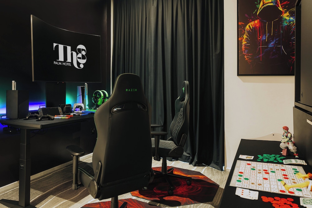 Suite, 1 Twin Bed (Gaming Suite)