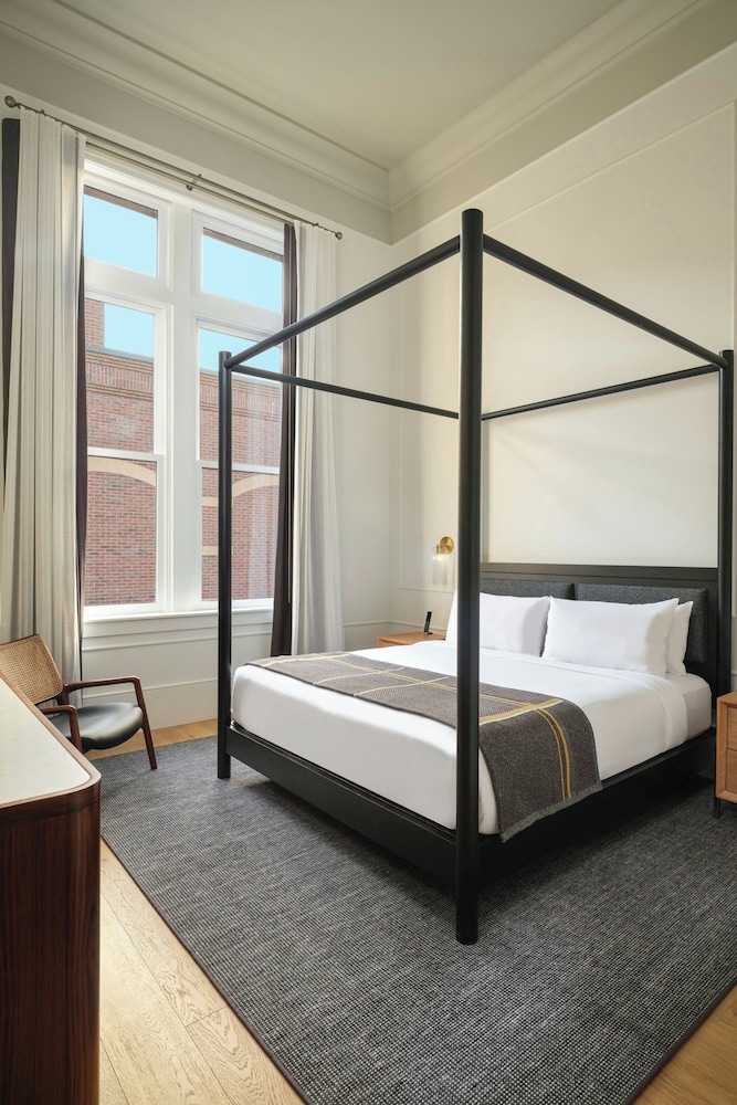 Room, 1 King Bed - Photo 1