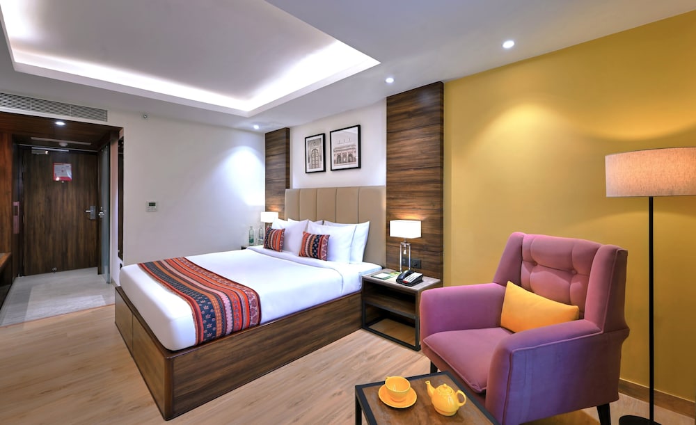 Deluxe Room, 1 Double Bed - Photo 2