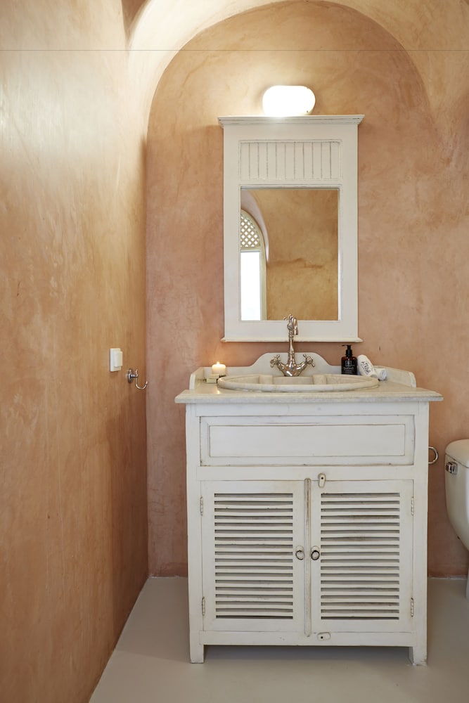 Comfort Suite, Jetted Tub, Sea View photo 3