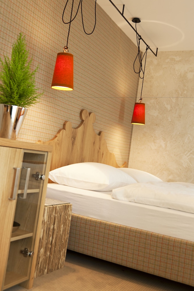 Luxury Double Room, Balcony photo 1