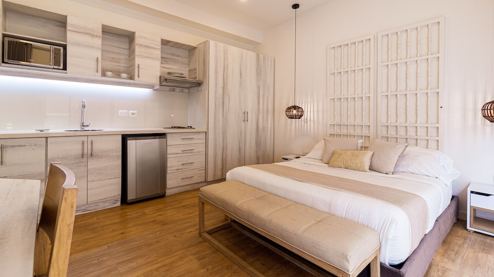 Standard Studio Suite photo 1