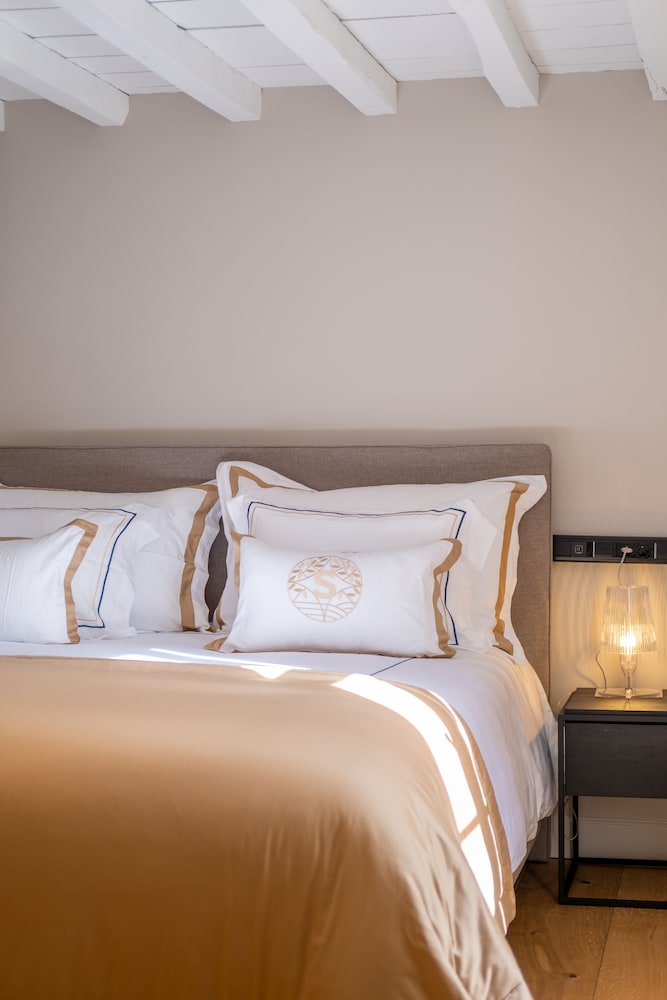 Luxury Suite, Garden View photo 1