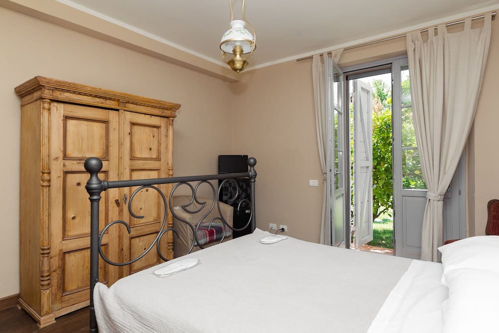 Comfort Room photo 3